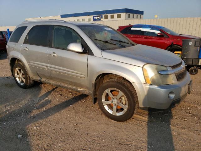 2CNDL63F576032287 - 2007 CHEVROLET EQUINOX LT SILVER photo 4