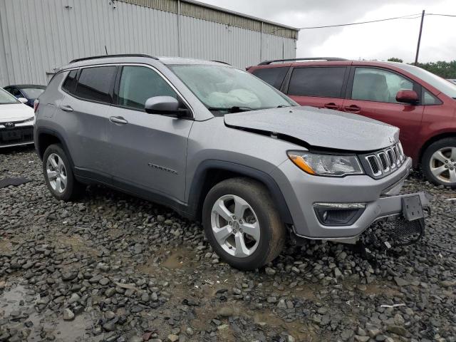 3C4NJDBB3KT839834 - 2019 JEEP COMPASS LATITUDE GRAY photo 4