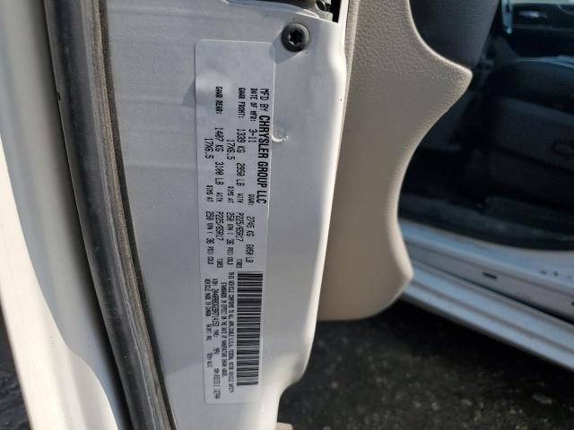 2A4RR8DG2BR714153 - 2011 CHRYSLER TOWN & COU TOURING L WHITE photo 12