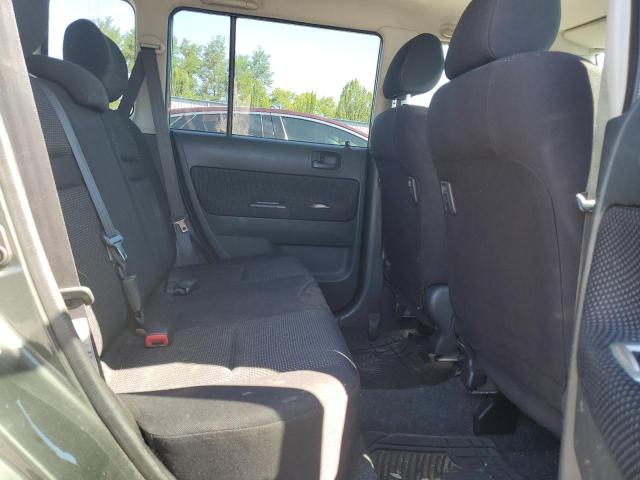 JTLKT324740146715 - 2004 TOYOTA SCION XB GREEN photo 10