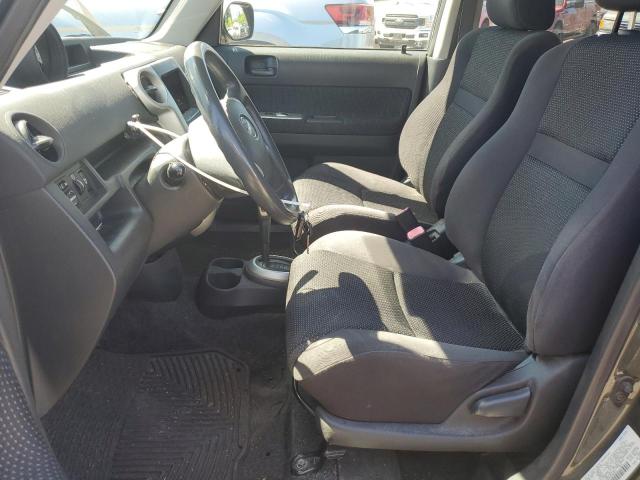 JTLKT324740146715 - 2004 TOYOTA SCION XB GREEN photo 7