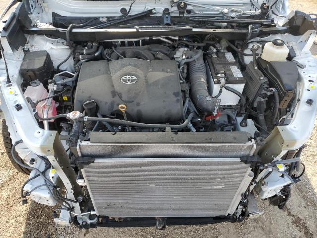 5TDGZRBH0NS256462 - 2022 TOYOTA HIGHLANDER XLE WHITE photo 11