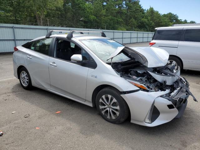 JTDKAMFP3N3200085 - 2022 TOYOTA PRIUS PRIM LE SILVER photo 4