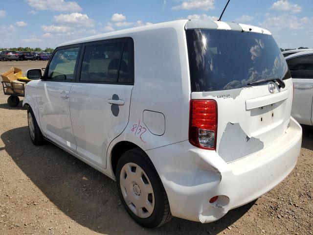 JTLZE4FE2CJ000183 - 2012 TOYOTA SCION XB WHITE photo 2