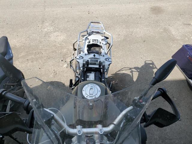 WB10A1203FZ097762 - 2015 BMW R1200 GS ADVENTURE ვერცხლისფერი ფოტო 5