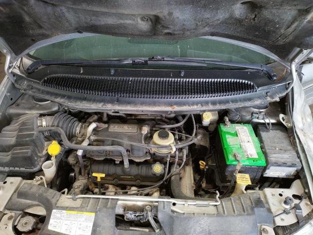 2C8GP54L85R258998 - 2005 CHRYSLER TOWN & COU TOURING 银色 照片 12