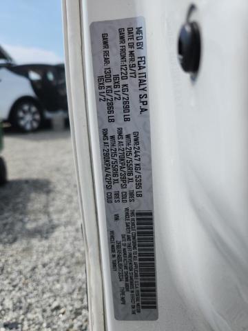 ZFBERFAB8J6H73334 - 2018 RAM PROMASTER WHITE photo 14