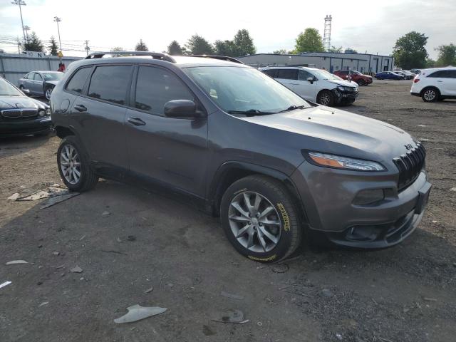 1C4PJLCX3JD588931 - 2018 JEEP CHEROKEE LATITUDE გრაფიტი ფოტო 4