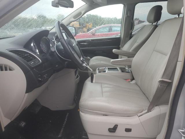 2A4RR8DGXBR665994 - 2011 CHRYSLER TOWN & COU TOURING L SILVER photo 7