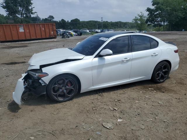 ZARFAECN2H7560252 - 2017 ALFA ROMEO GIULIA TI WHITE photo 1