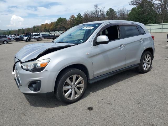 2014 MITSUBISHI OUTLANDER ES, 