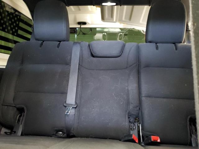 1C4HJXEN3LW172974 - 2020 JEEP WRANGLER U SAHARA WHITE photo 10