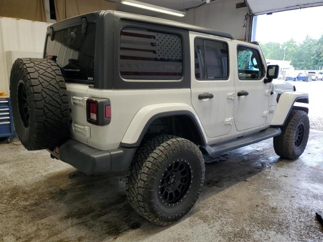 1C4HJXEN3LW172974 - 2020 JEEP WRANGLER U SAHARA WHITE photo 3