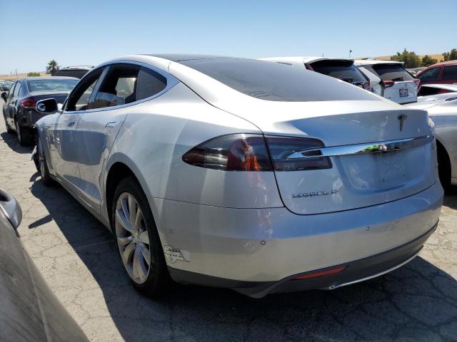 5YJSA1E22GF128581 - 2016 TESLA MODEL S ვერცხლისფერი ფოტო 2