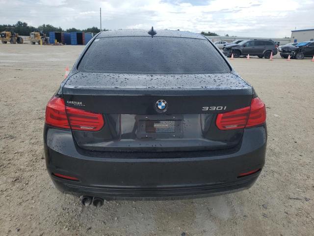 WBA8B9G30HNU56609 - 2017 BMW 330 I Սև լուսանկար 6