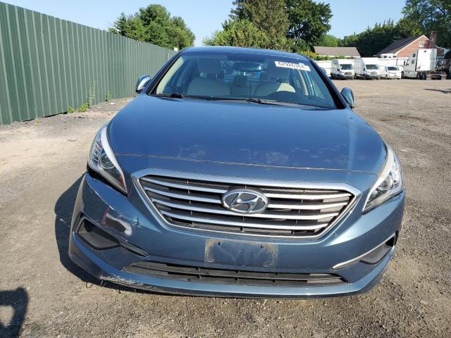 5NPE24AF4GH404376 - 2016 HYUNDAI SONATA SE BLUE photo 5