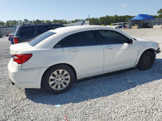 1C3CCBAB5CN282745 - 2012 CHRYSLER 200 LX WHITE photo 3