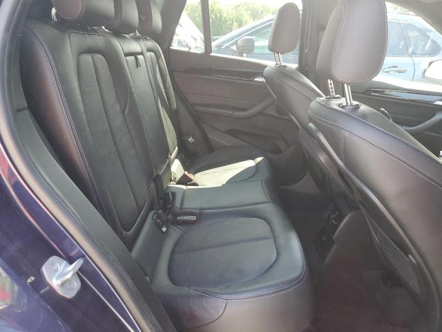 WBXHT3C3XJ5K23624 - 2018 BMW X1 XDRIVE28I BLUE photo 11
