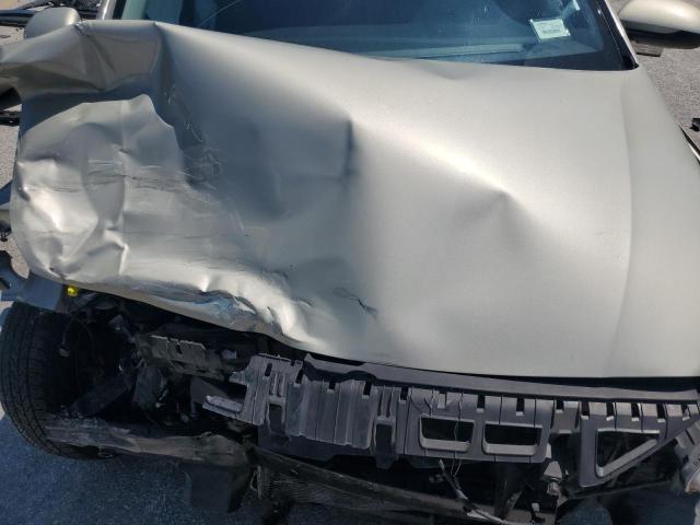 3KPC24A34JE016329 - 2018 HYUNDAI ACCENT SE Золотой фото 11