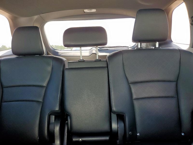 5FNYF8H55MB041554 - 2021 HONDA PASSPORT EXL WHITE photo 10