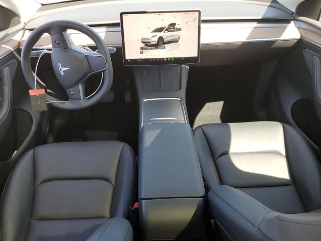 7SAYGAEE7RF101627 - 2024 TESLA MODEL Y 白色 照片 8