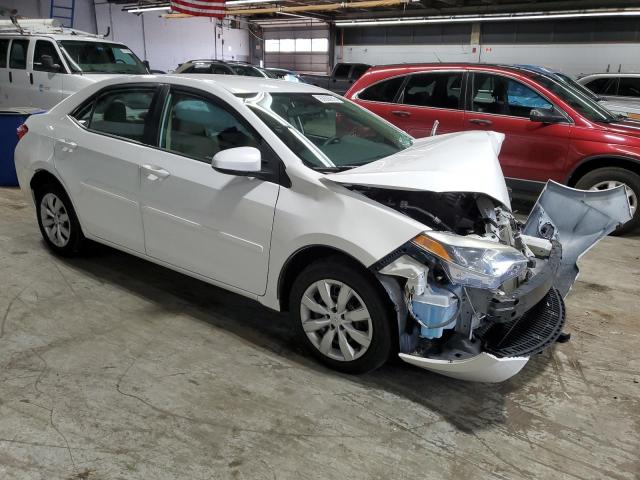 5YFBURHE8FP194762 - 2015 TOYOTA COROLLA L WHITE photo 4