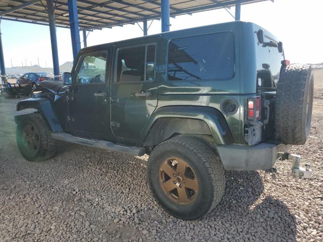 1J4HA5H17BL578277 - 2011 JEEP WRANGLER U SAHARA GREEN photo 2