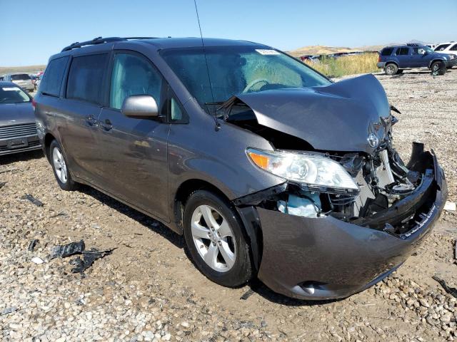 5TDKK3DC4BS123647 - 2011 TOYOTA SIENNA LE CHARCOAL photo 4