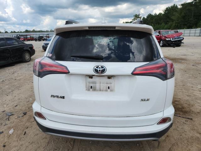 JTMWFREVXHJ715570 - 2017 TOYOTA RAV4 XLE WHITE photo 6