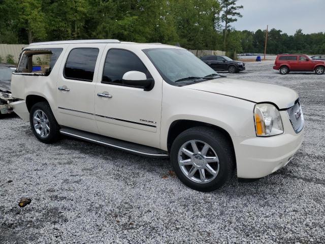 1GKS2MEF5DR134905 - 2013 GMC YUKON XL DENALI CREAM photo 4