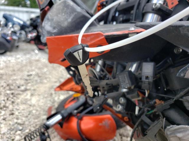 JKAEXEJ13HDA01859 - 2017 KAWASAKI EX650 J ნარინჯისფერი ფოტო 8