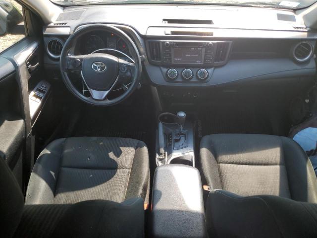 JTMBFREV2JJ737454 - 2018 TOYOTA RAV4 LE 绿色 照片 8