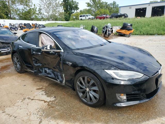 5YJSA1E2XGF146052 - 2016 TESLA MODEL S Սև լուսանկար 4