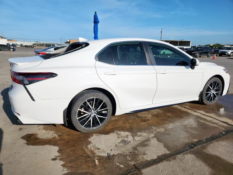 4T1G11AKXPU783926 - 2023 TOYOTA CAMRY SE NIGHT SHADE WHITE photo 3