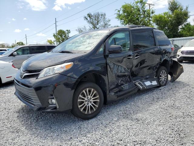 2019 TOYOTA SIENNA XLE, 