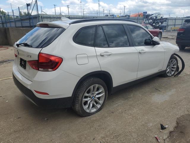WBAVL1C59FVY40829 - 2015 BMW X1 XDRIVE28I WHITE photo 3