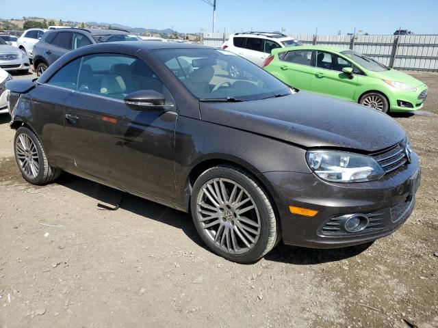 WVWFW7AH3CV010728 - 2012 VOLKSWAGEN EOS LUX 黑色 照片 4