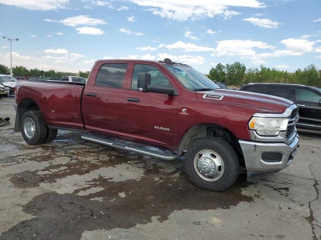 3C63RRGL9MG635959 - 2021 RAM 3500 TRADESMAN MAROON photo 4