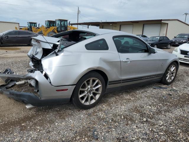 1ZVBP8AN2A5123488 - 2010 FORD MUSTANG SILVER photo 3