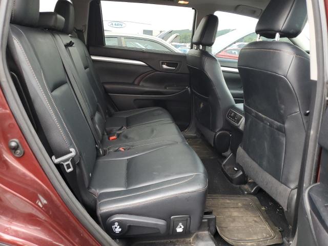 5TDKKRFH8GS185474 - 2016 TOYOTA HIGHLANDER XLE RED photo 11