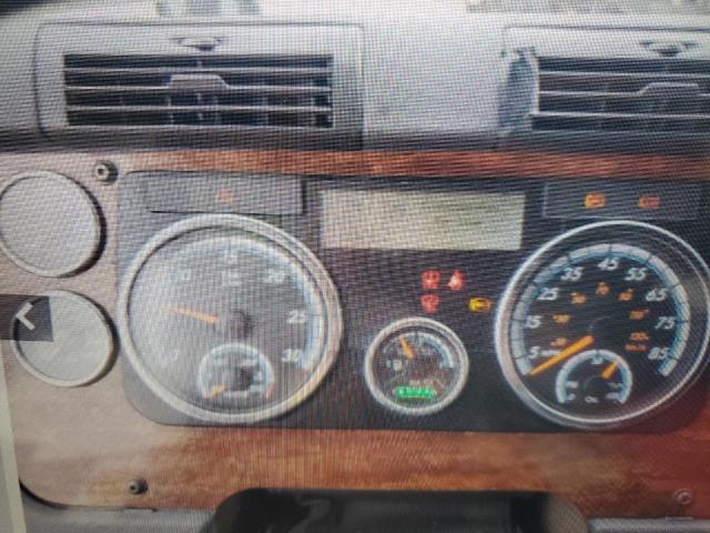 3AKJGLDRXHSHR5773 - 2017 FREIGHTLINER CASCADIA 1 BLUE photo 8