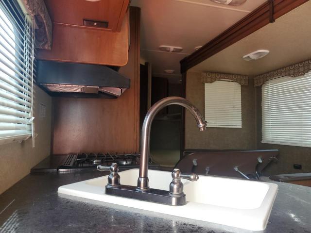 5SFPB3020FE286632 - 2015 HEART LAND PROWLER 双色 照片 6