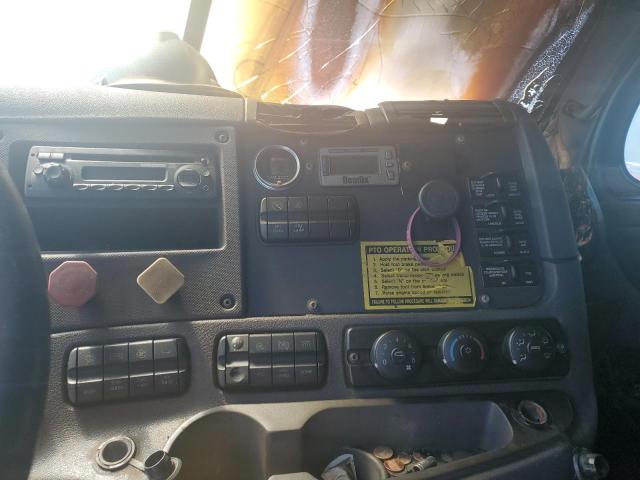 1FUJGLDV3DSBN3971 - 2013 FREIGHTLINER CASCADIA 1 BLUE photo 9