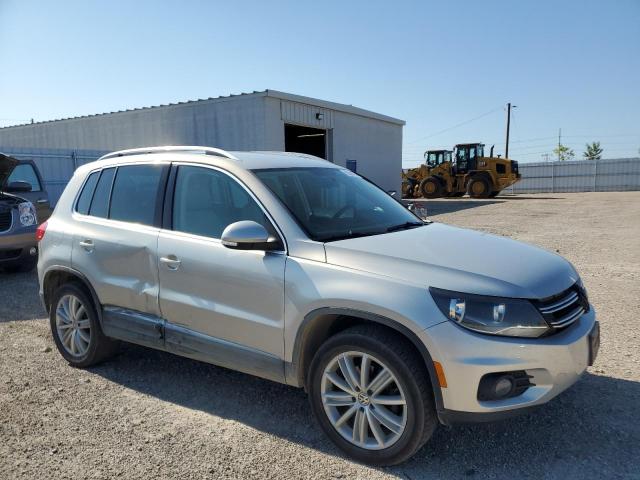 WVGBV7AX7DW527403 - 2013 VOLKSWAGEN TIGUAN S 银色 照片 4