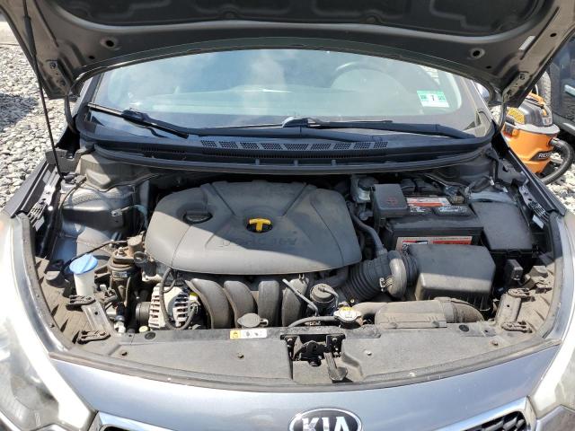 KNAFX4A61G5445342 - 2016 KIA FORTE LX SILVER photo 11