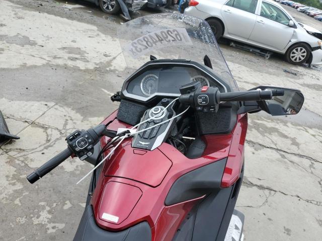 JH2SC7955KK100472 - 2019 HONDA GL1800 D RED photo 5