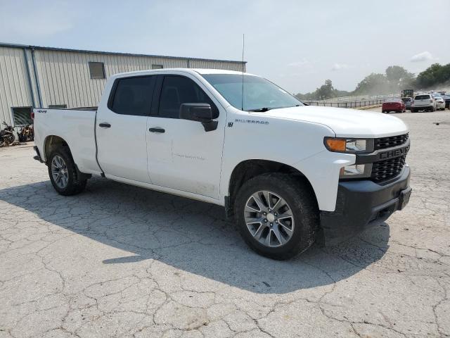 1GCPYAEH3LZ260713 - 2020 CHEVROLET SILVERADO K1500 WHITE photo 4