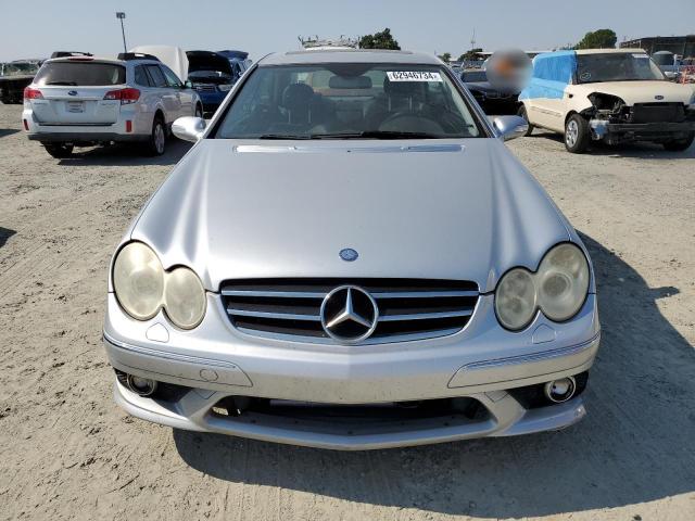 WDBTJ72H68F236343 - 2008 MERCEDES-BENZ CLK 550 SILVER photo 5