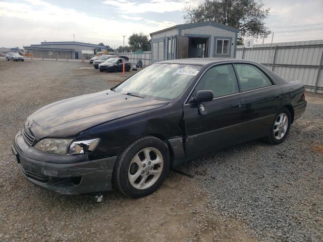 2001 LEXUS ES 300, 