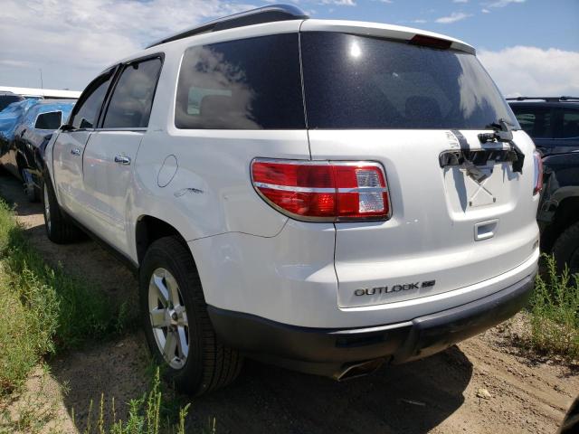 5GZEV23767J103311 - 2007 SATURN OUTLOOK XR WHITE photo 2